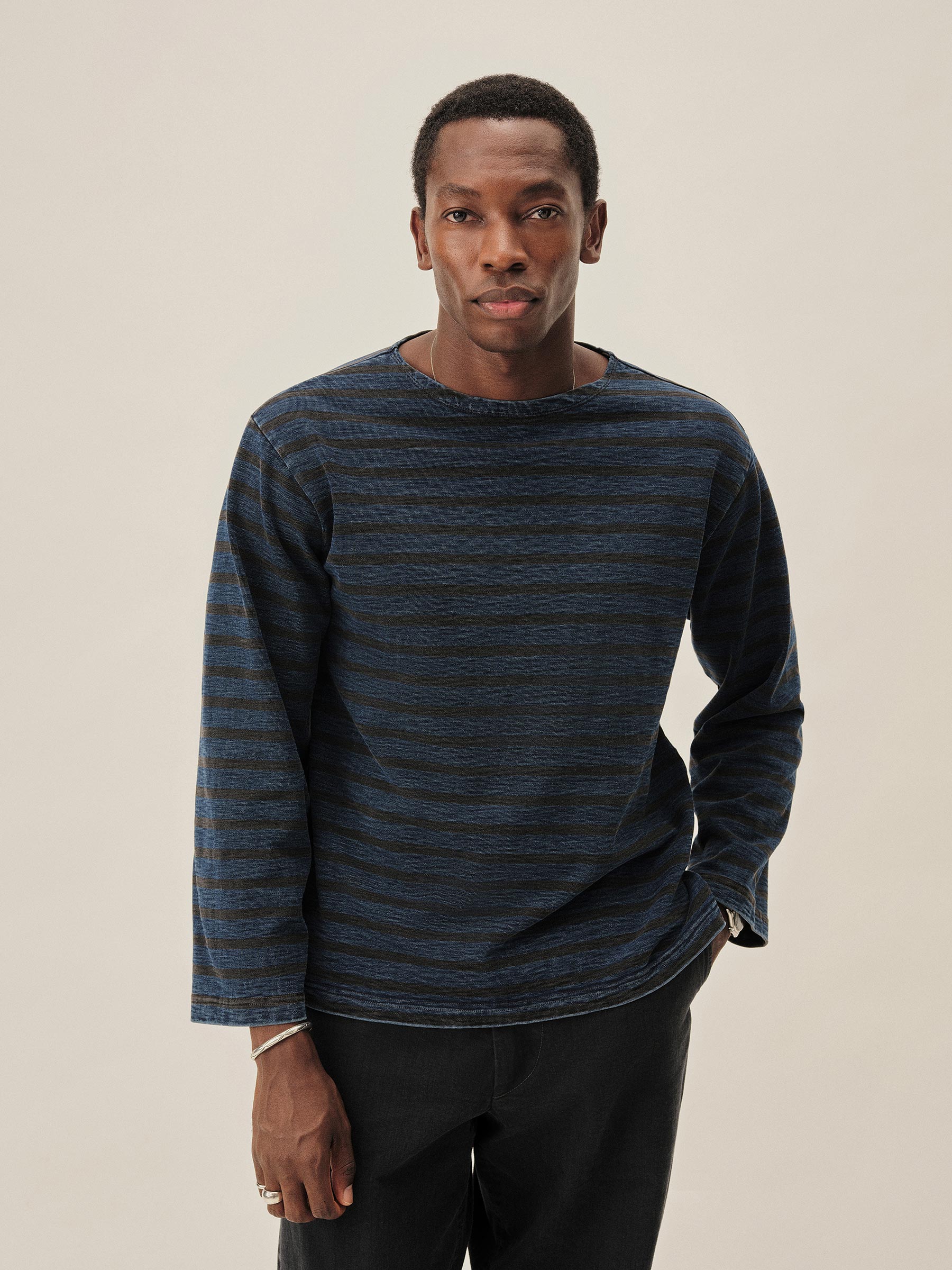 Alternative view of M066 / Black Field Spec Deck Tee