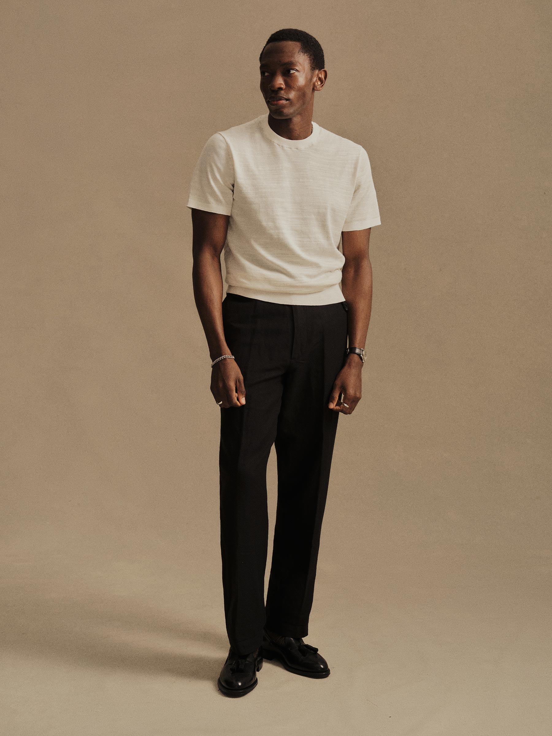 Black Capitola Linen Carry On Ford Standard Pant