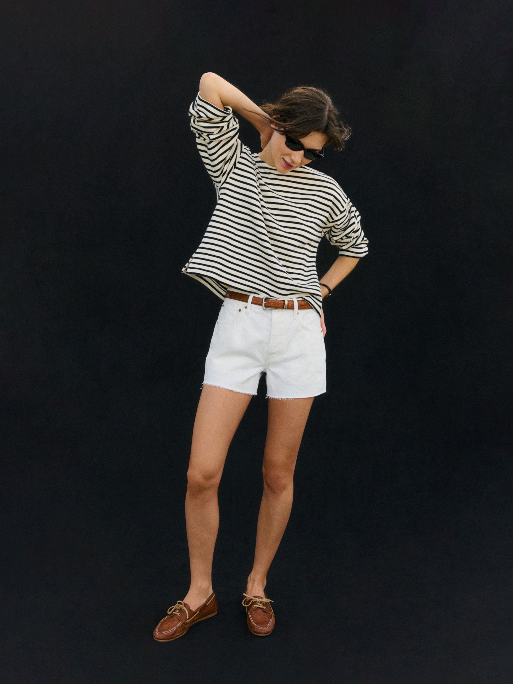 Natural Strider Cut Off Short