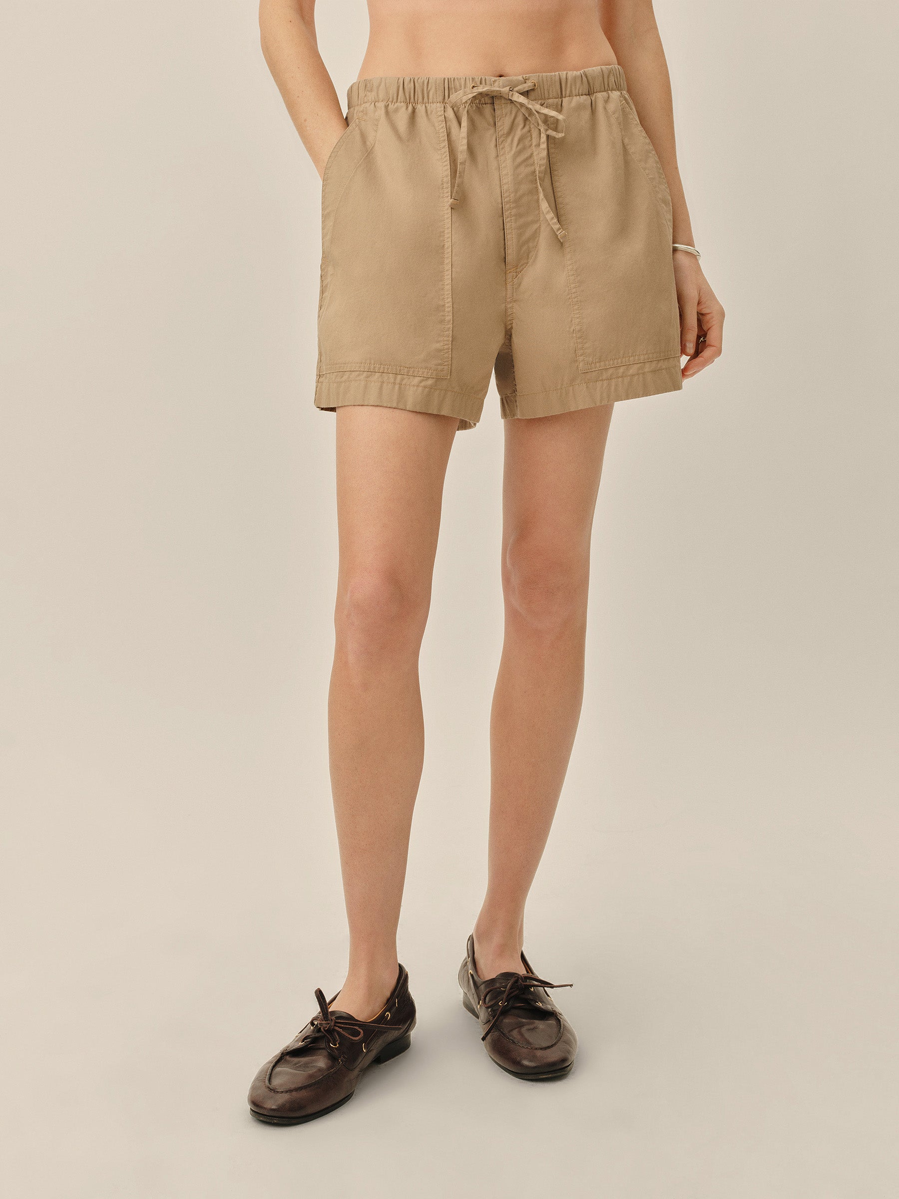 Alternative view of Putty Parachute Poplin Pull On Short