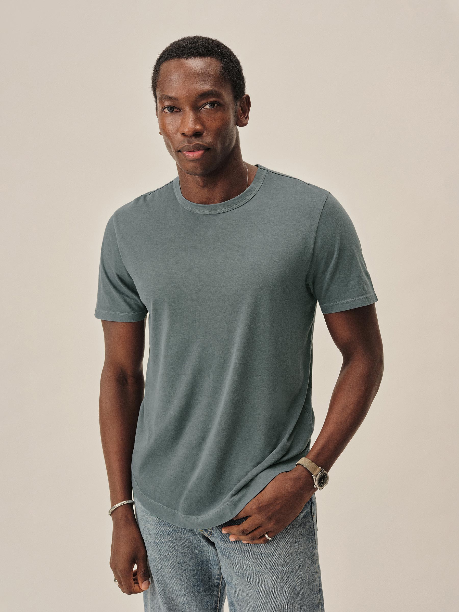 Alternative view of Dusk Blue Venice Wash Pima Curved Hem Tee