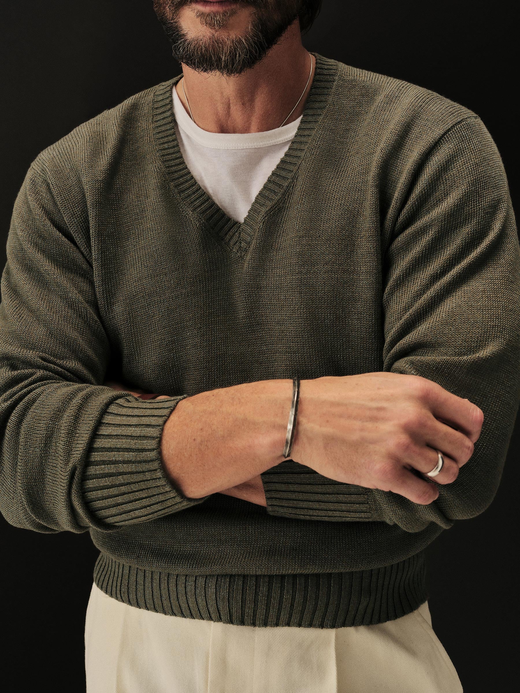 Alternative view of Coastal Pine Biella Linen Wool V Neck
