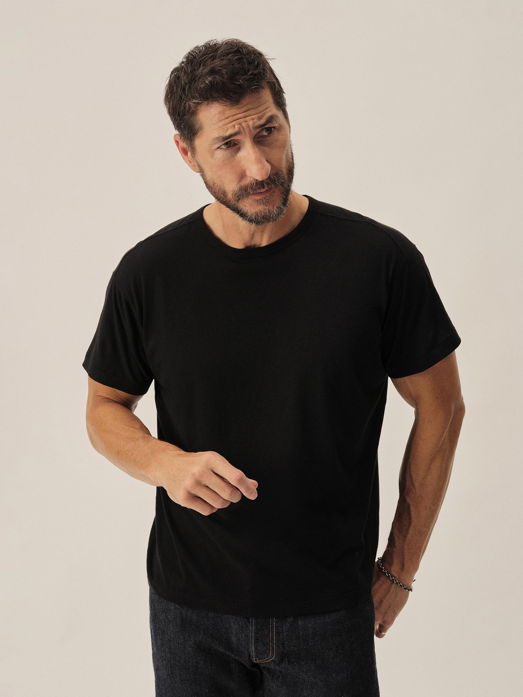 Alternative view of Black Japanese De Luxe Cotton Linen Knit Tee