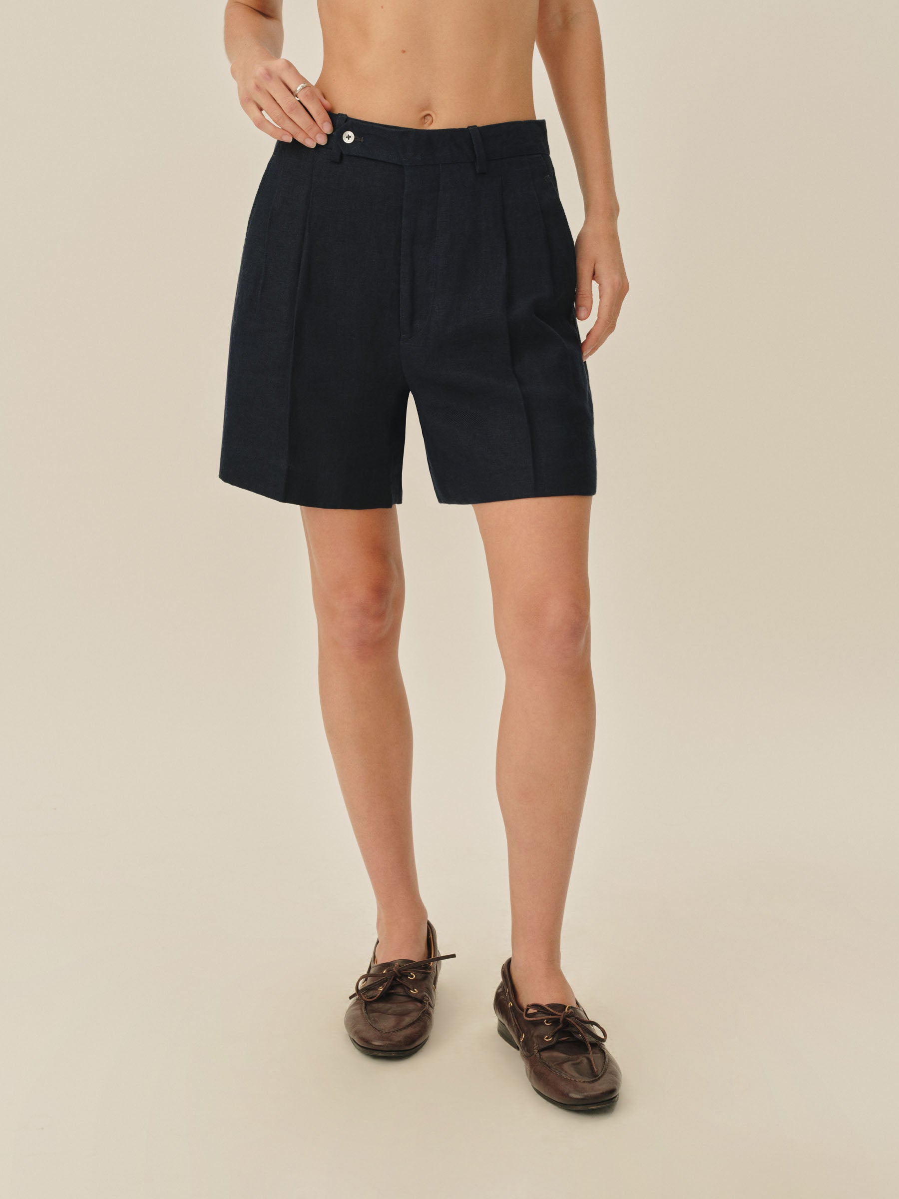 Alternative view of Dark Navy Hutton Linen Short