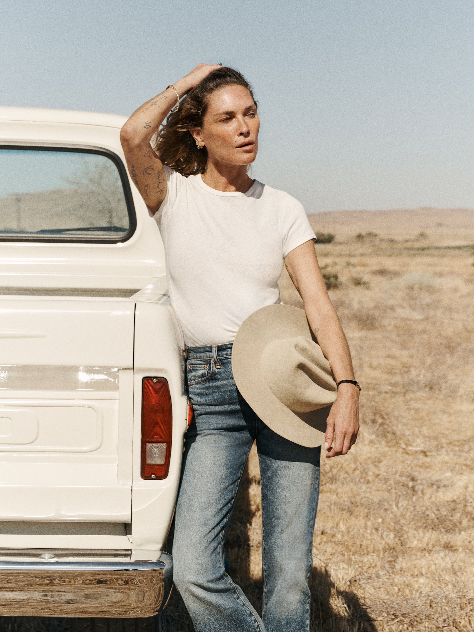 Alternative view of Natural Heirloom Rib S/S Tee