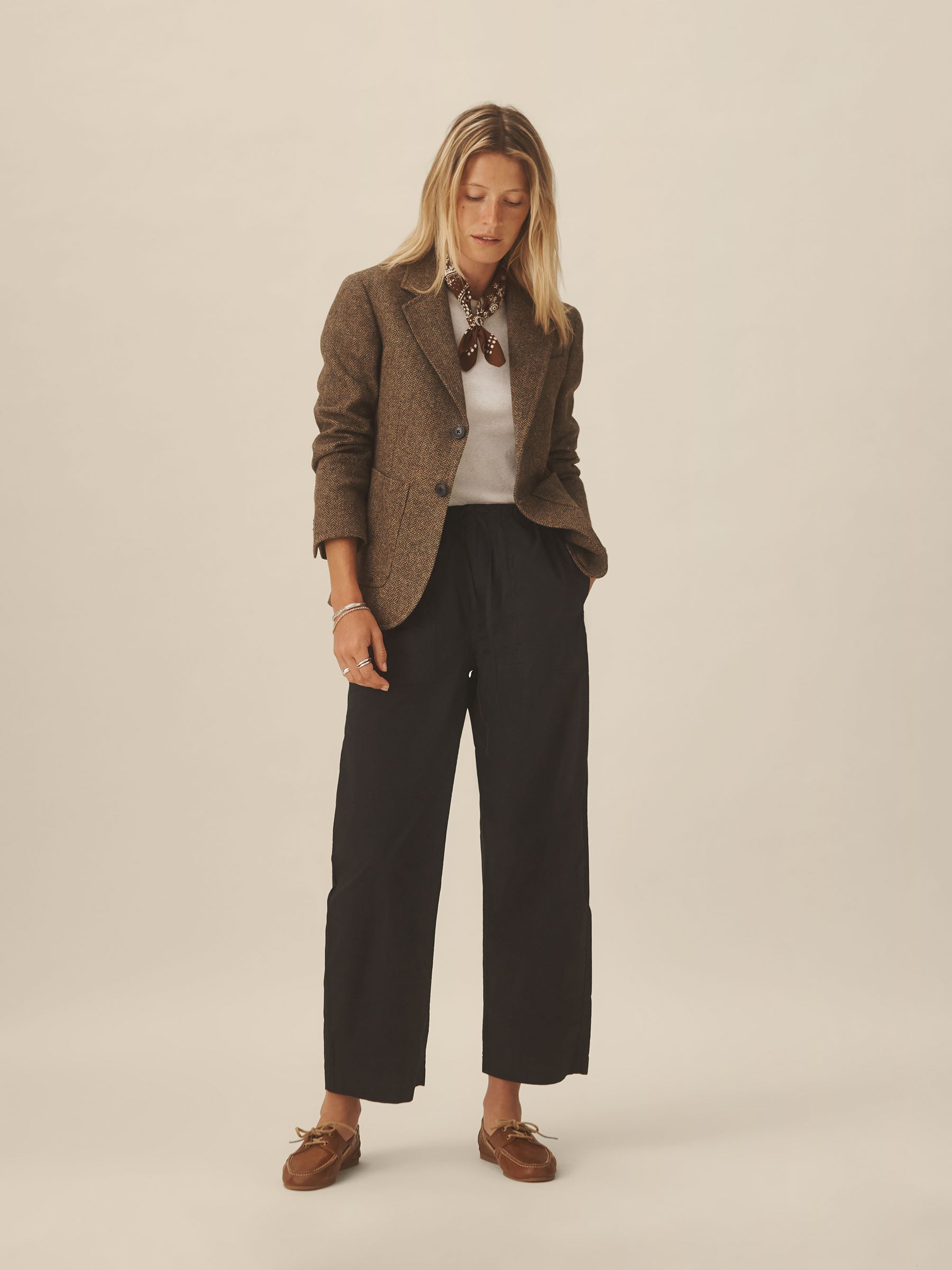 Alternative view of Black Parachute Poplin Pull On Pant
