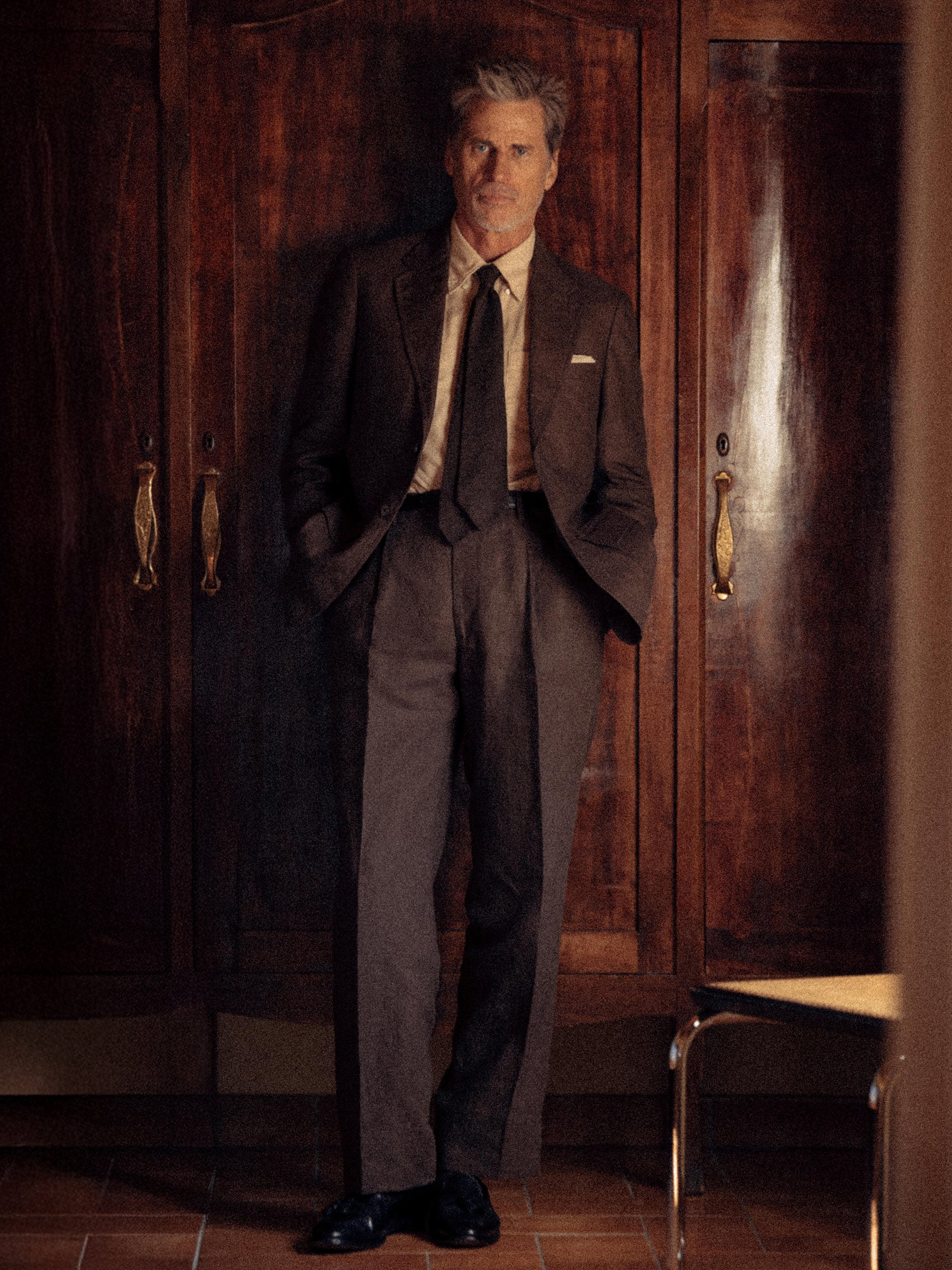 Alternative view of Chocolate Irish Linen Hollywood Pleated Trouser