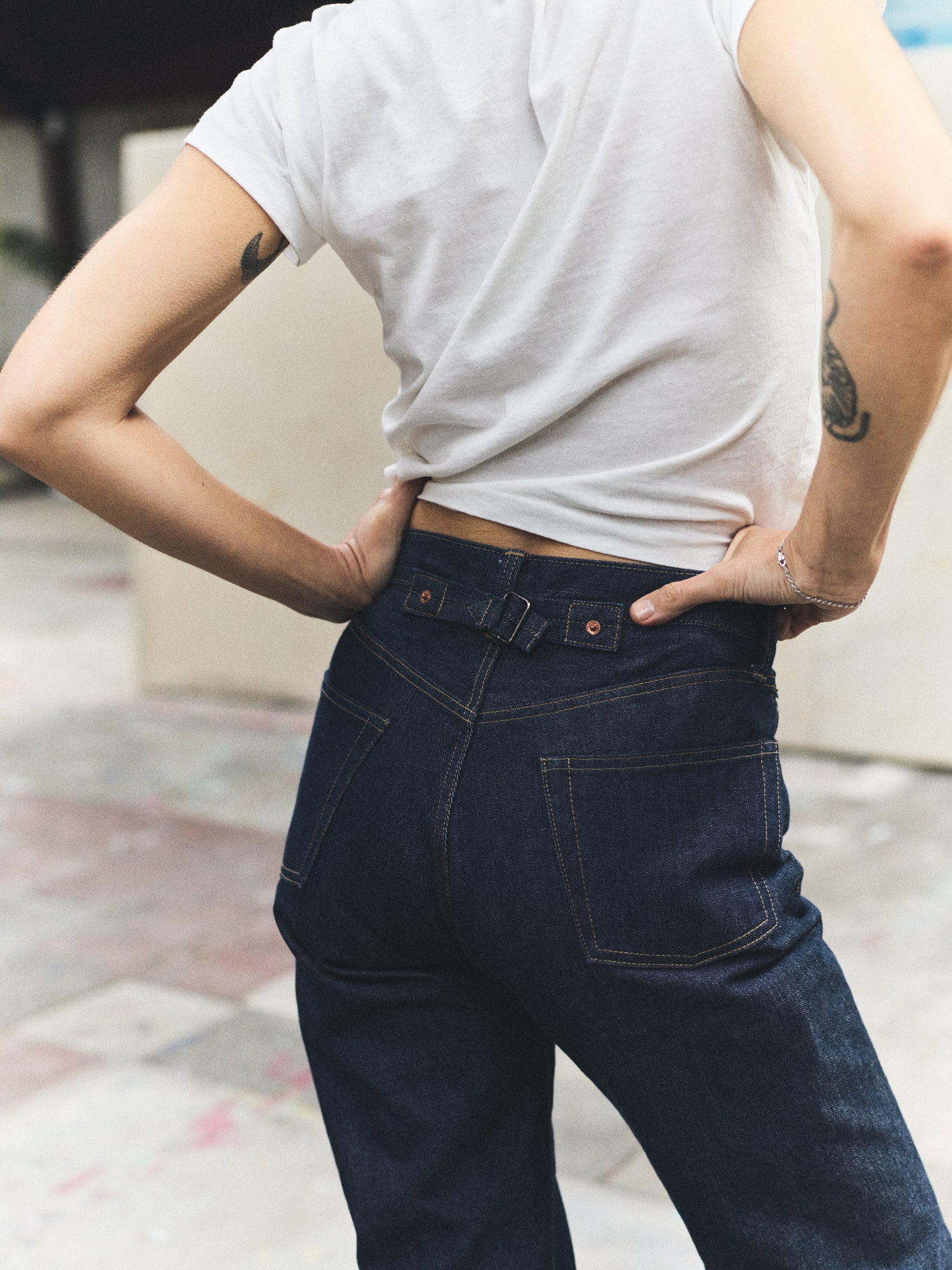 Alternative view of D047 Double Take Buckleback Jean