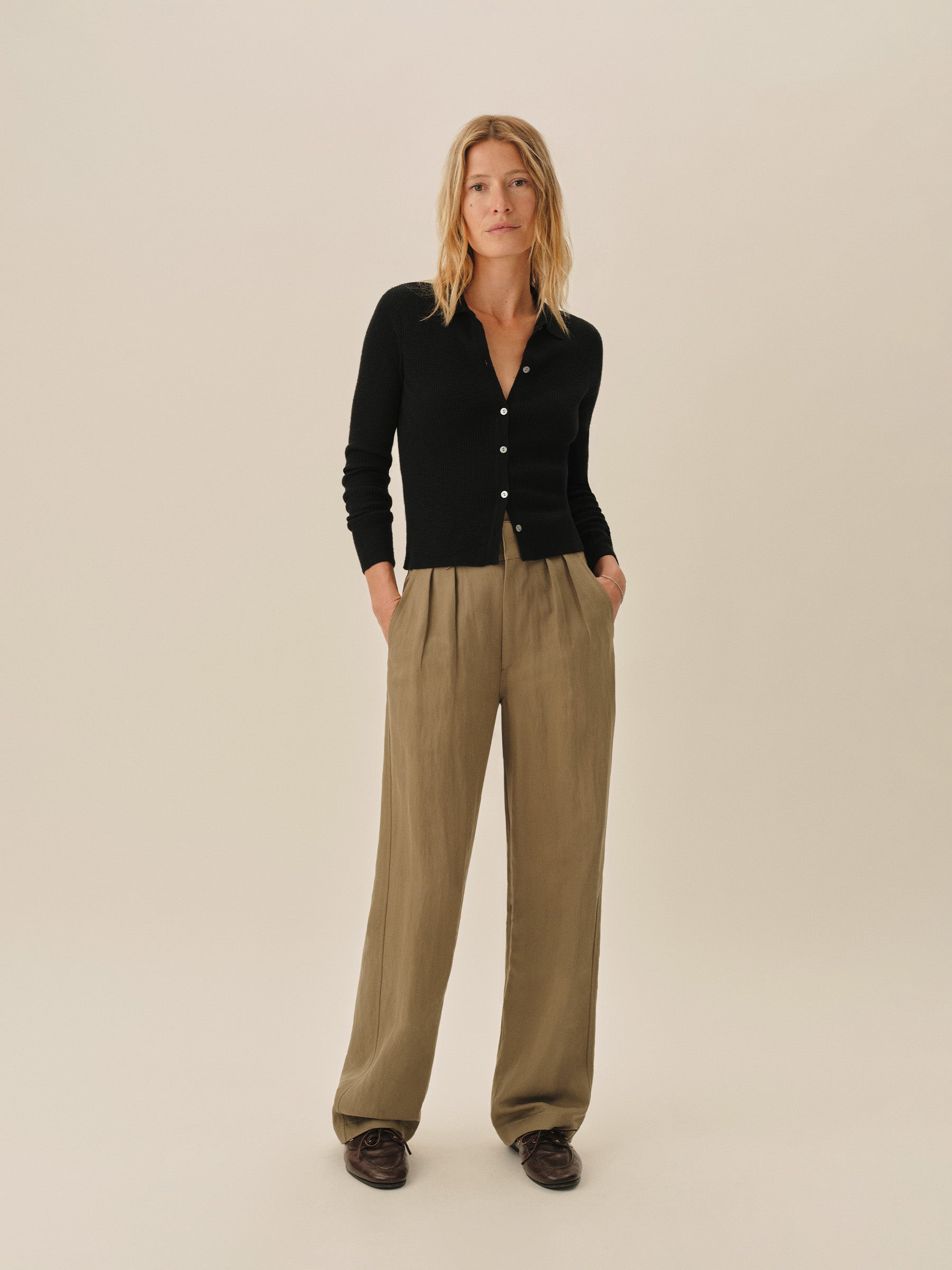 Alternative view of Black Coastal Linen Rib Collared Cardigan