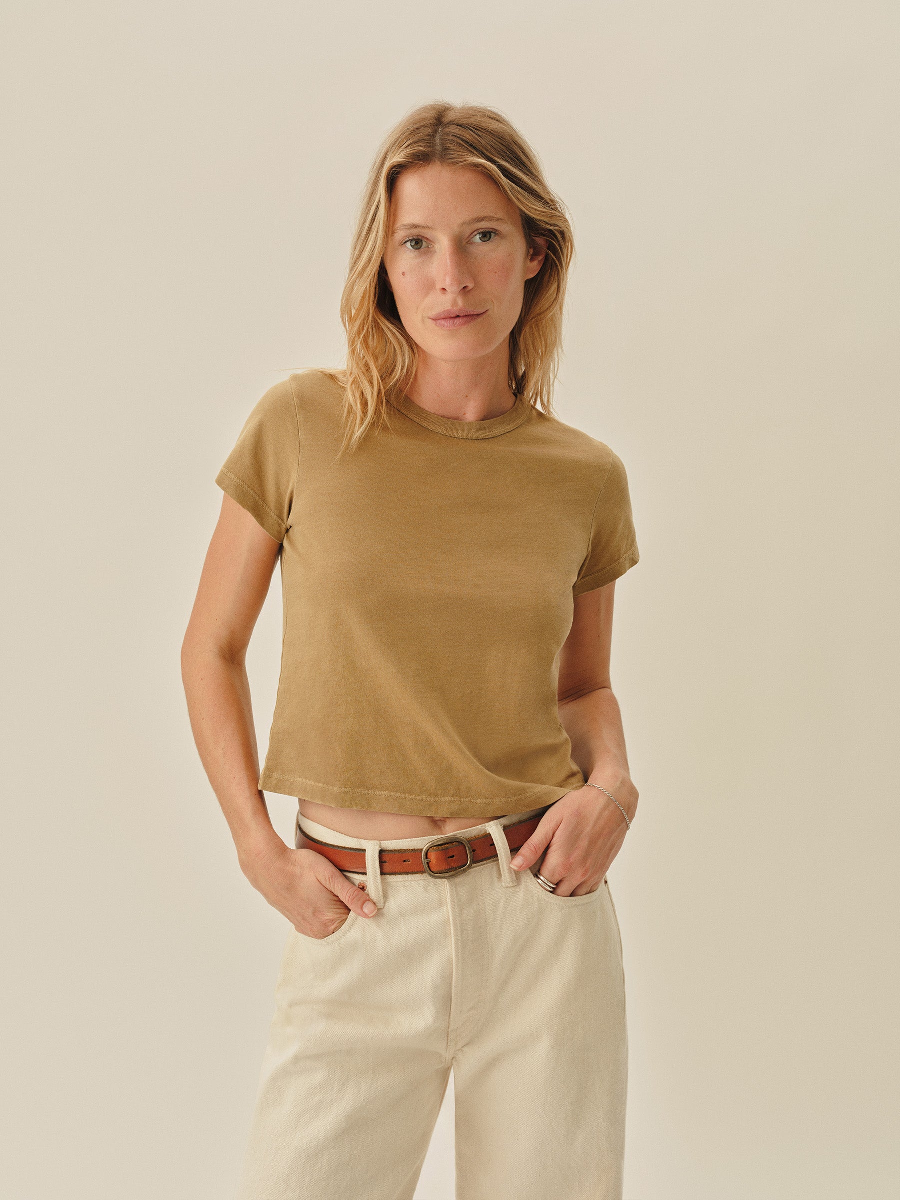 Alternative view of Faded Yellow Venice Wash Pima Boxy Crew